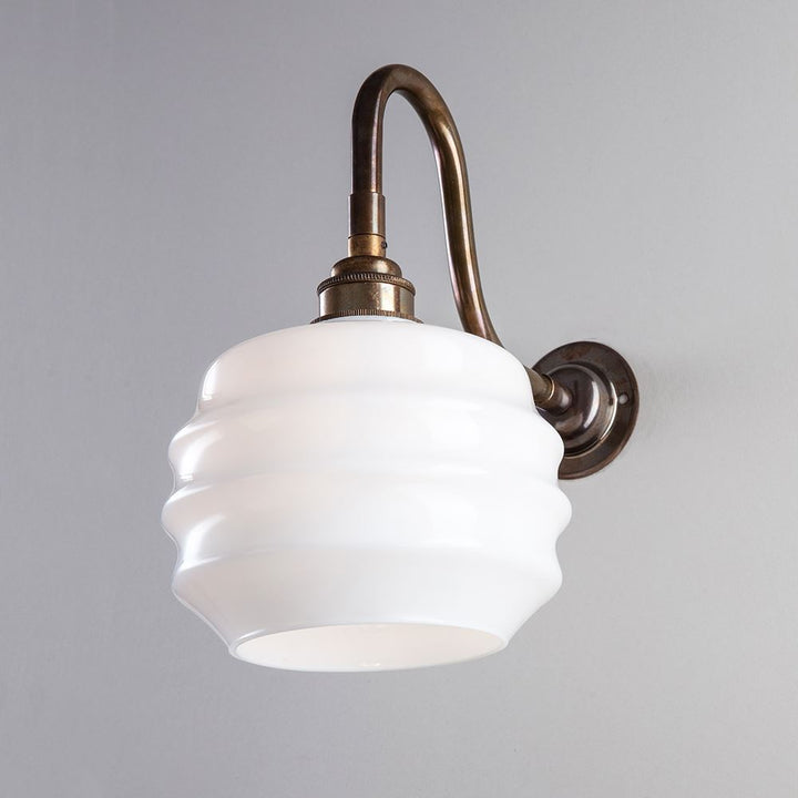 Deco Wall Light : Swan Arm