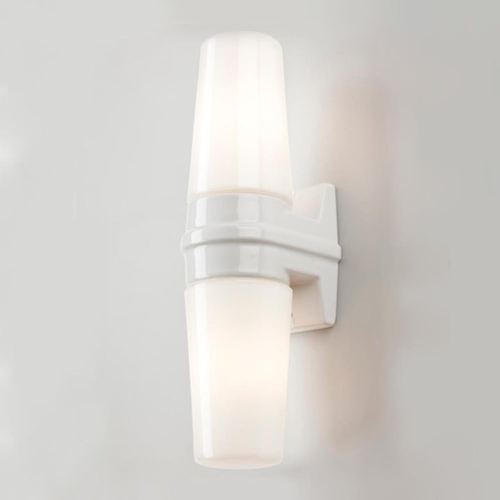 Bernadotte Double Wall Light