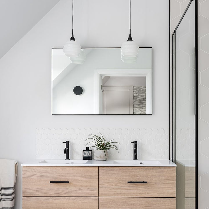Deco Pendant Light