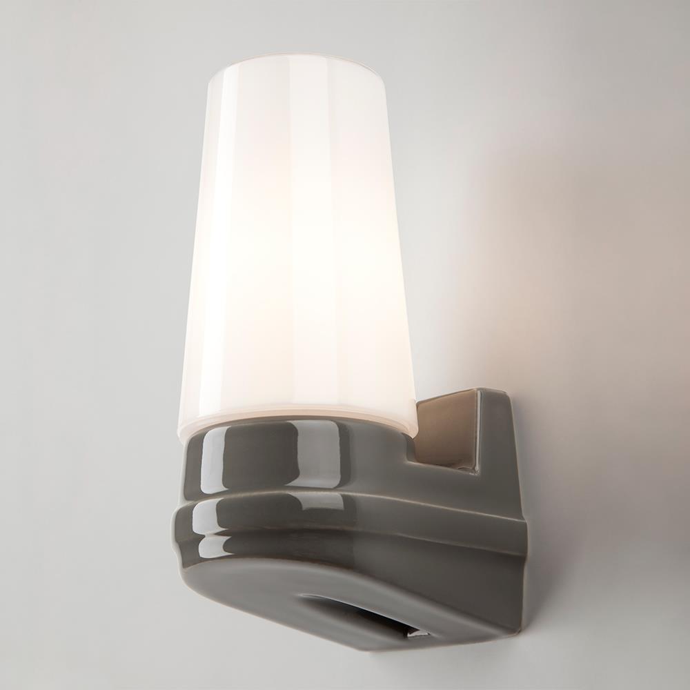 Bernadotte Single Wall Light